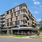 Convenient Braddon Studio With Parking