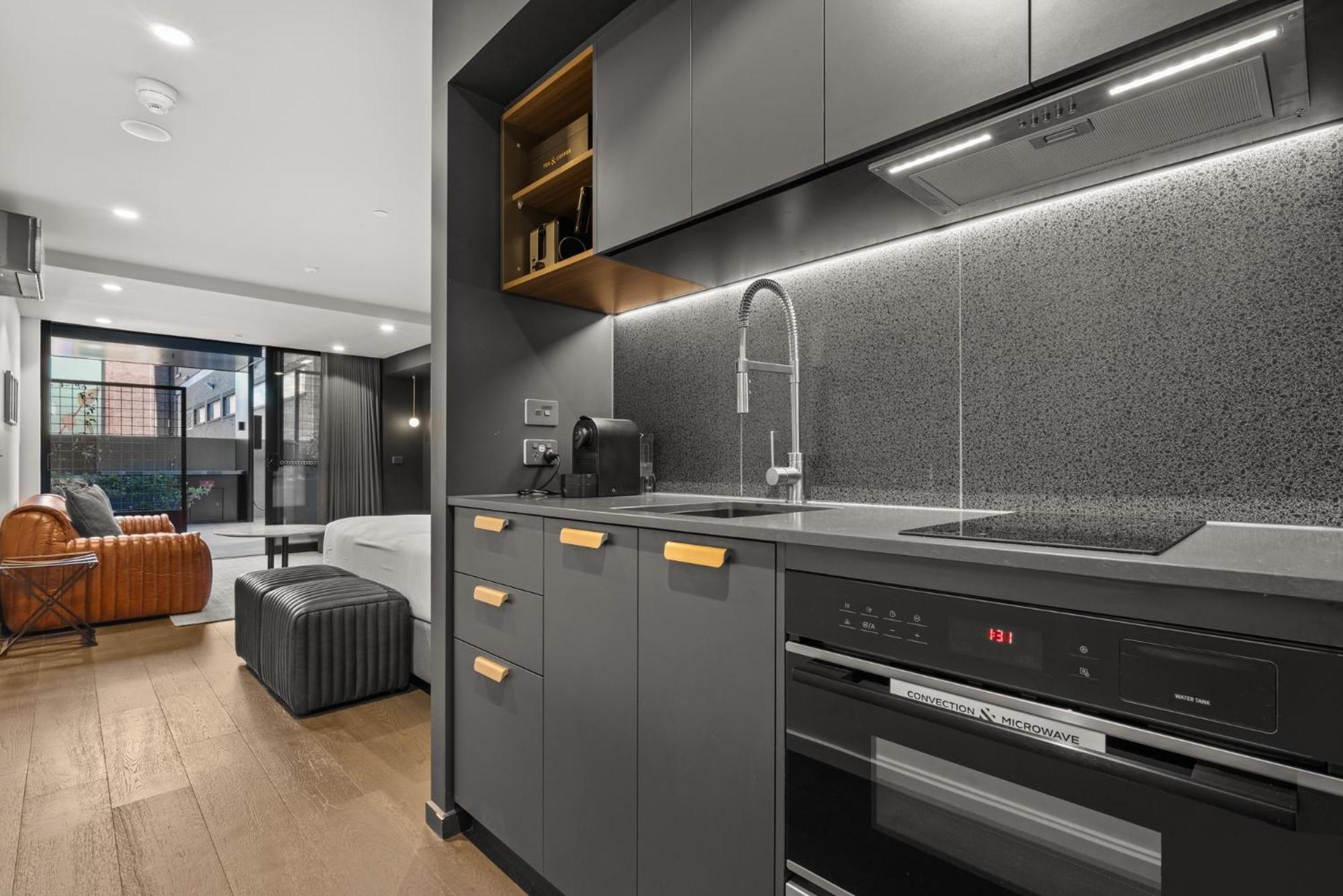 Convenient Braddon With Parking *